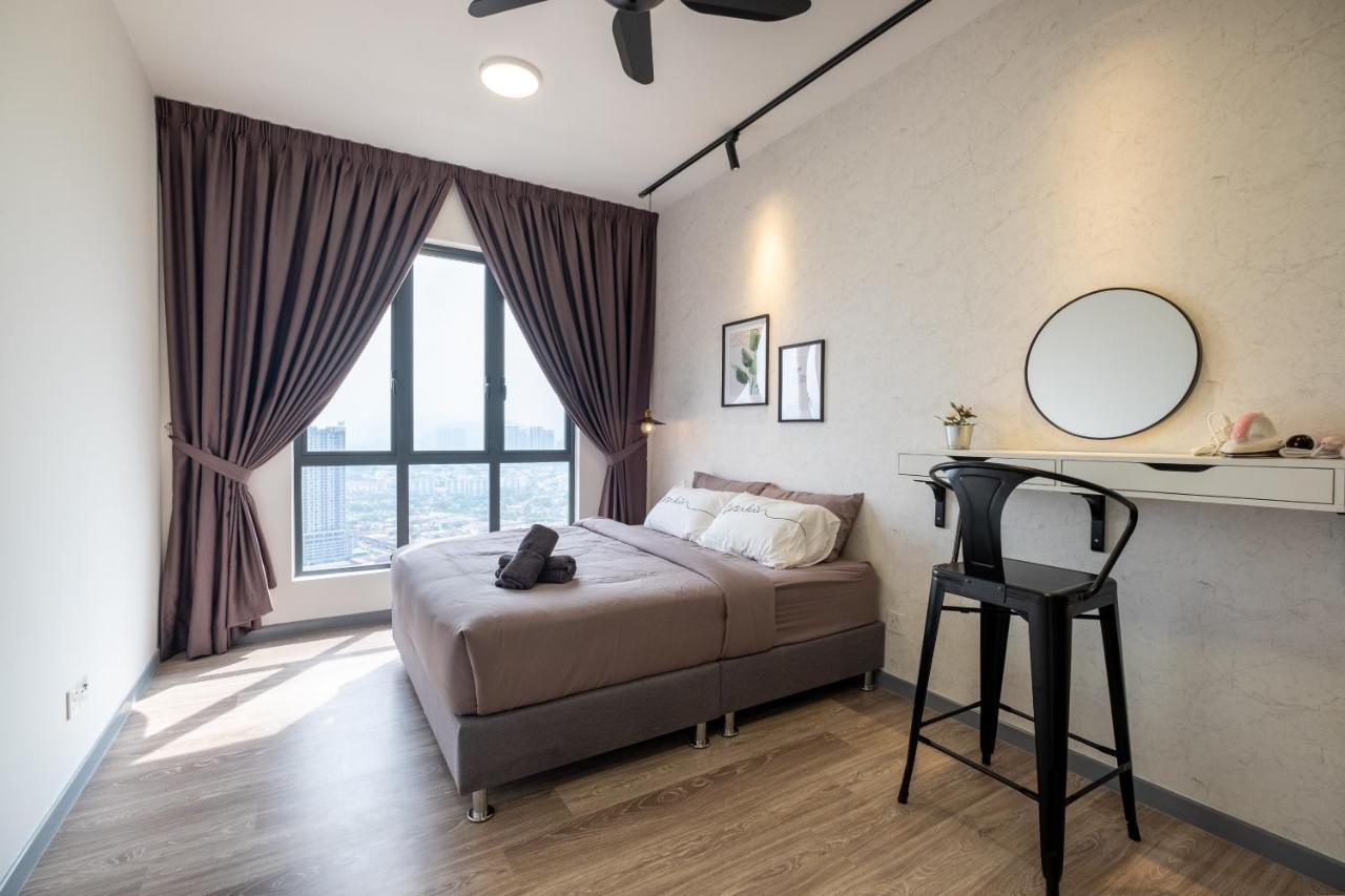 Contemporary United Point 6 Pax 现代风格 Desa Park & Mont Kiara Apartamento Kuala Lumpur Exterior foto