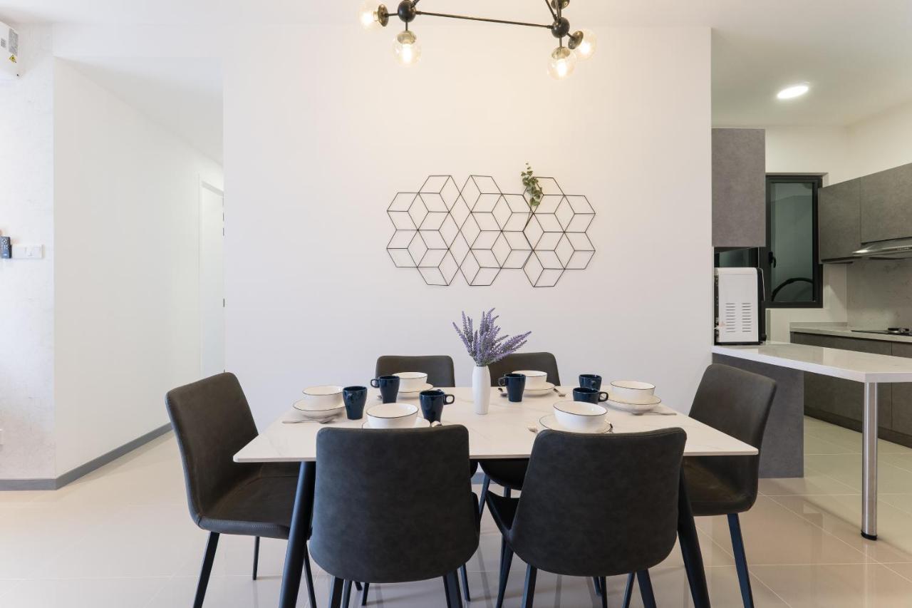 Contemporary United Point 6 Pax 现代风格 Desa Park & Mont Kiara Apartamento Kuala Lumpur Exterior foto